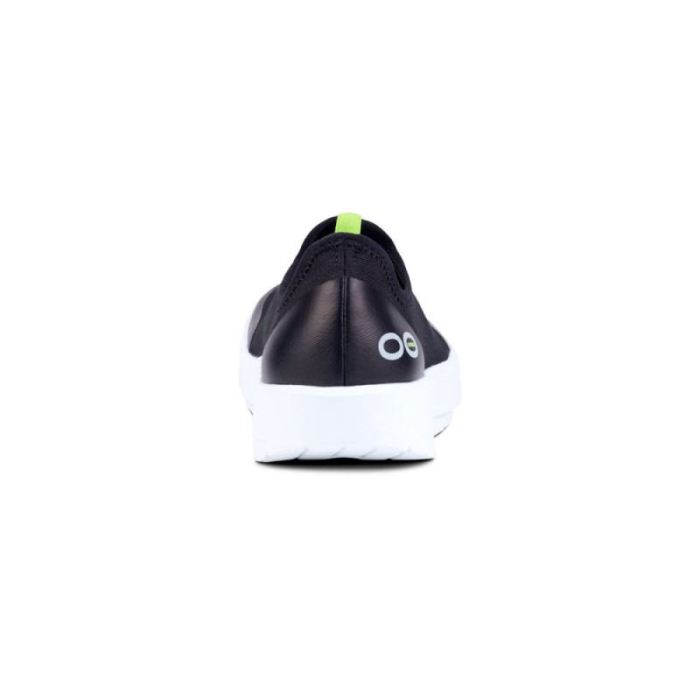 Oofos Canada Women's OOmg eeZee Low Shoe - White Black