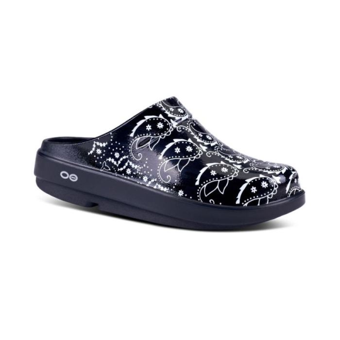 Oofos Canada Women's OOcloog Limited Edition Clog - Black Bandana