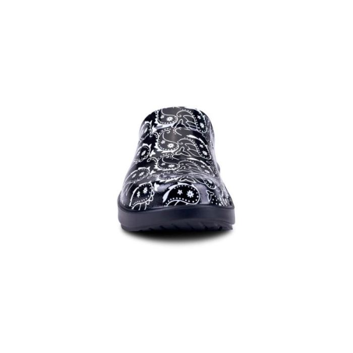 Oofos Canada Women's OOcloog Limited Edition Clog - Black Bandana