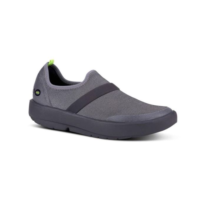 Oofos Canada Women's OOmg Fibre Low Shoe - Black Gray