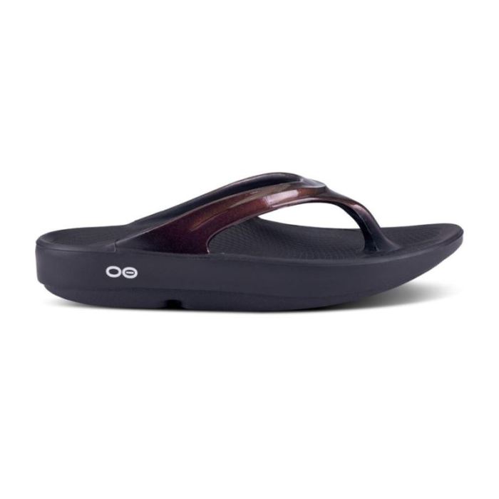 Oofos Canada Women's OOlala Luxe Sandal - Cabernet