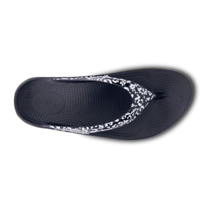 Oofos Canada Women's OOlala Limited Sandal - Black & White Leopard