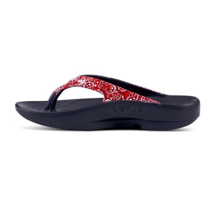 Oofos Canada Women's OOlala Limited Sandal - Red Bandana