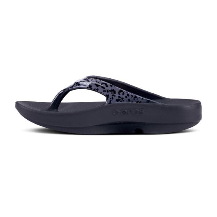 Oofos Canada Women's OOlala Limited Sandal - Gray Leopard