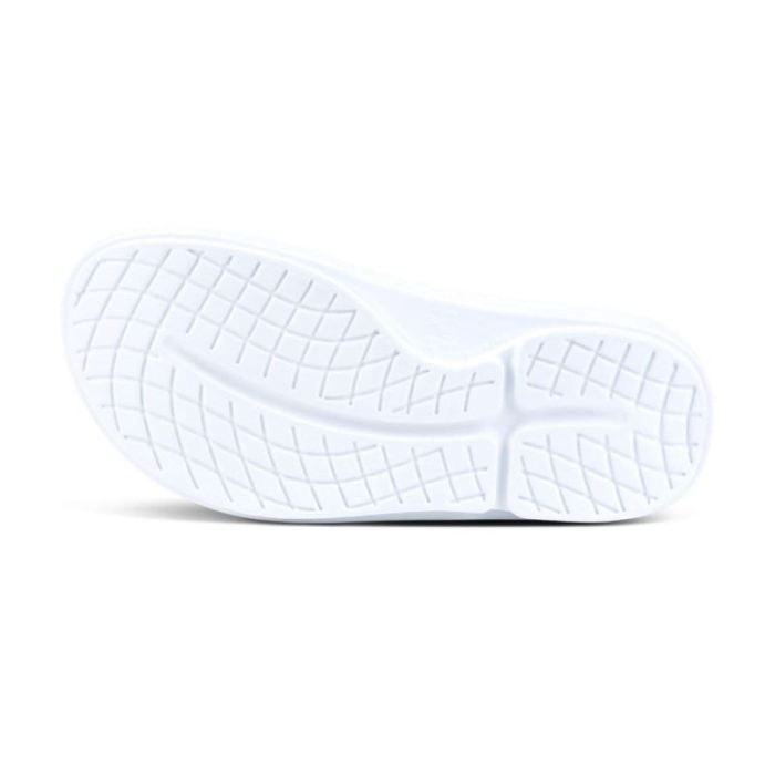 Oofos Canada Women's OOahh Luxe Slide Sandal - White