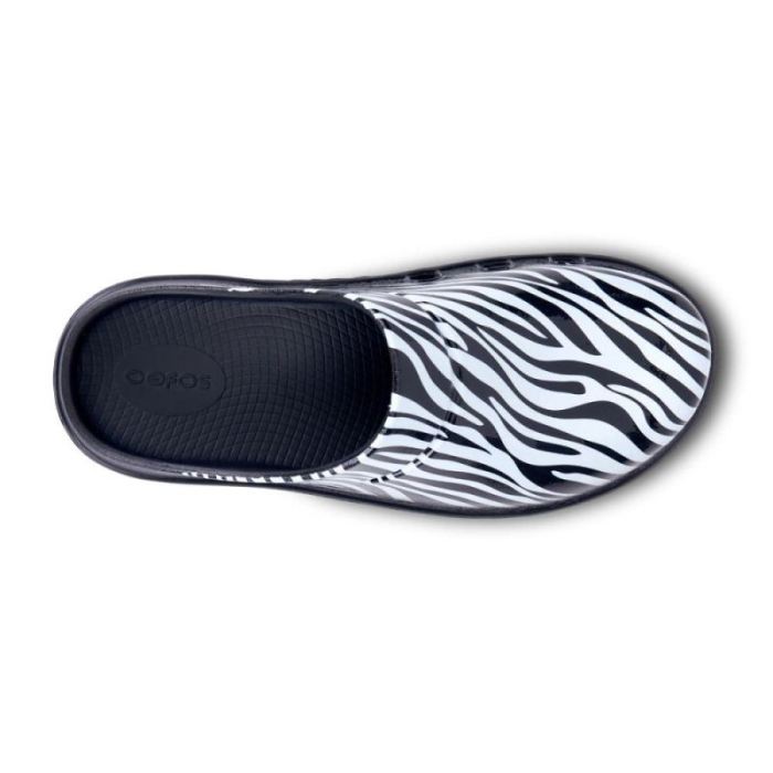 Oofos Canada Women's OOcloog Limited Edition Clog - Zebra