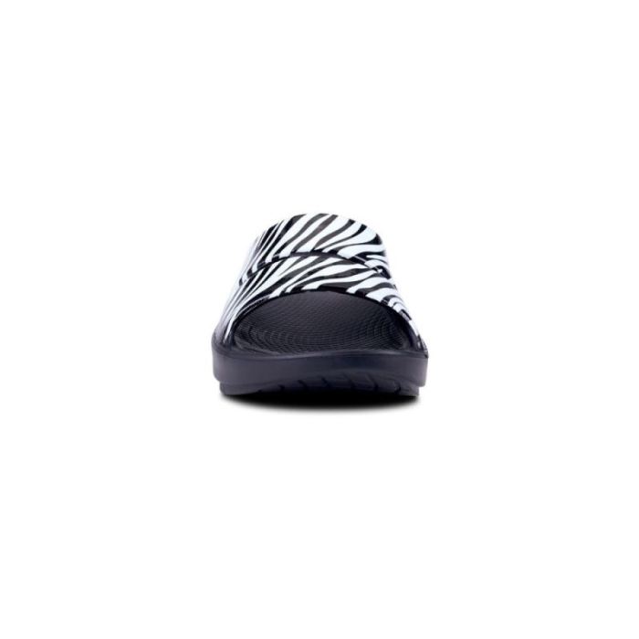 Oofos Canada Women's OOahh Luxe Slide Sandal - Zebra