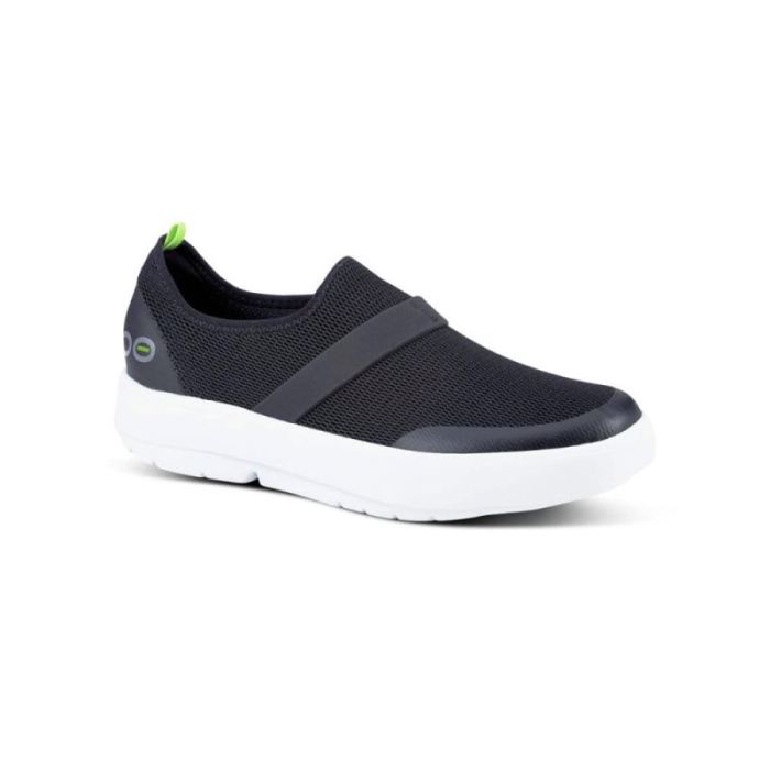 Oofos Canada Women's OOmg Low Shoe - White Black