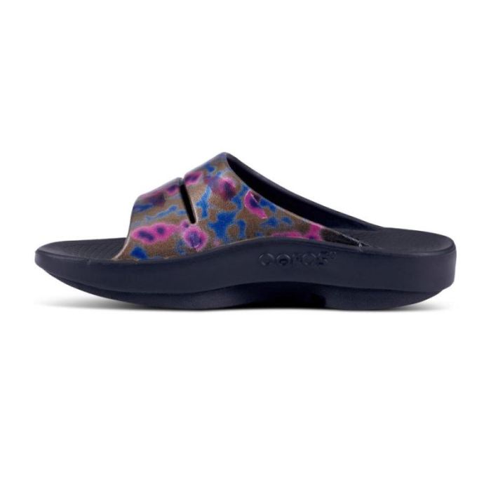 Oofos Canada Women's OOahh Luxe Slide Sandal - Kaleidoscope