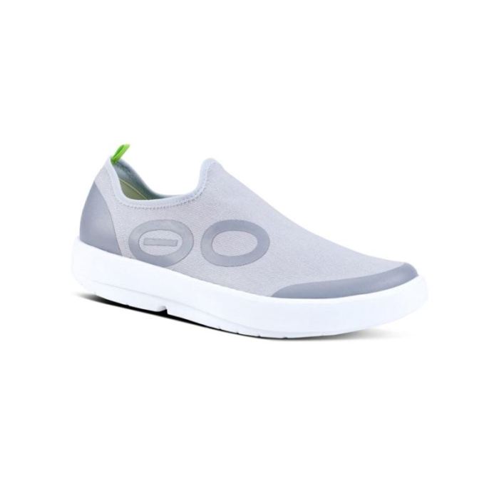 Oofos Canada Men's OOmg eeZee Low Shoe - White Gray