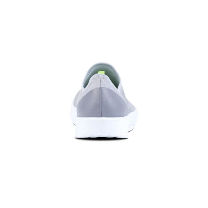 Oofos Canada Men's OOmg eeZee Low Shoe - White Gray