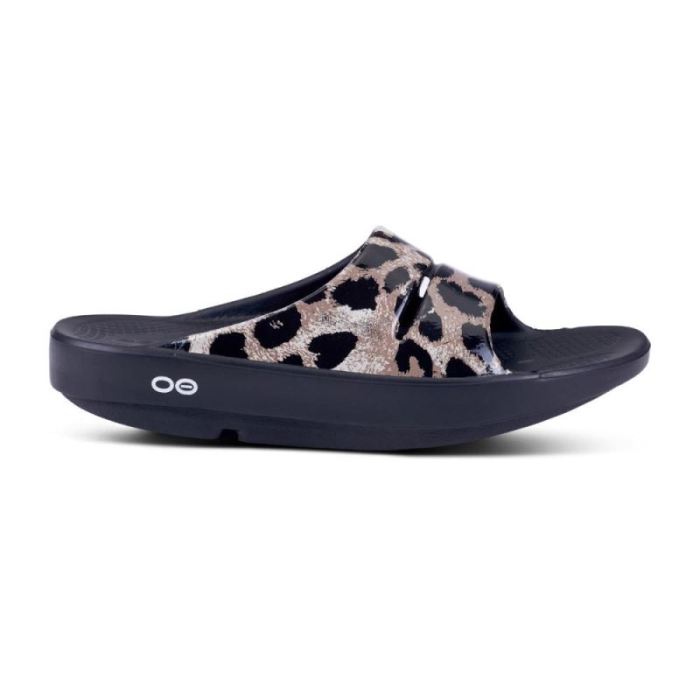 Oofos Canada Women's OOahh Luxe Slide Sandal - Cheetah