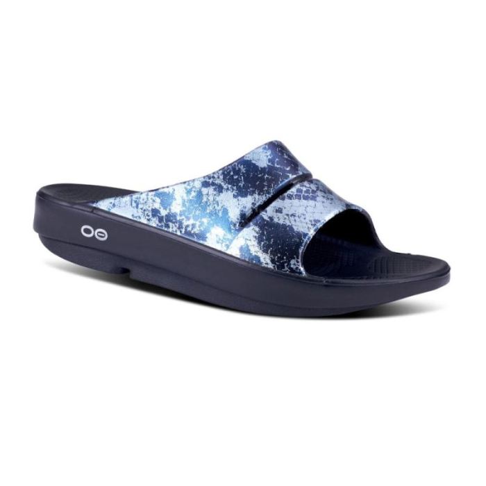 Oofos Canada Women's OOahh Luxe Slide Sandal - Metallic Blue Snake