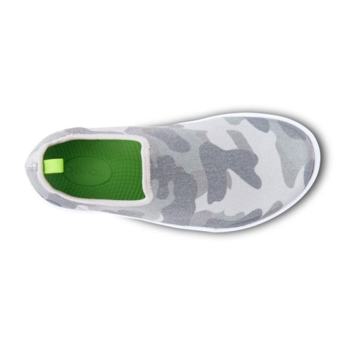 Oofos Canada Women's OOmg eeZee Low Shoe - Green Camo