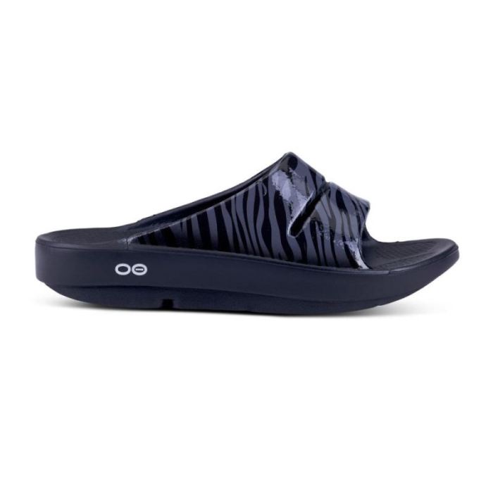 Oofos Canada Women's OOahh Luxe Slide Sandal - Gray Zebra