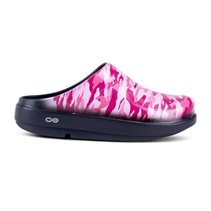 Oofos Canada Women's OOcloog Limited Edition Clog - Project Pink Camo