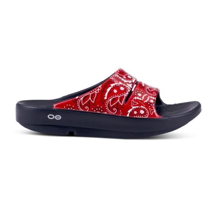 Oofos Canada Women's OOahh Luxe Slide Sandal - Red Bandana