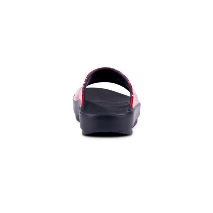 Oofos Canada Women's OOahh Luxe Slide Sandal - Red Bandana