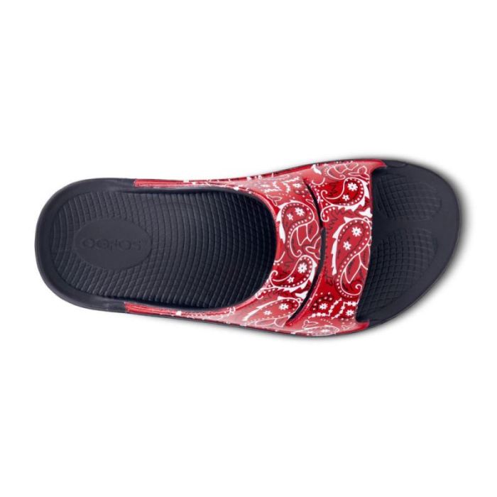 Oofos Canada Women's OOahh Luxe Slide Sandal - Red Bandana