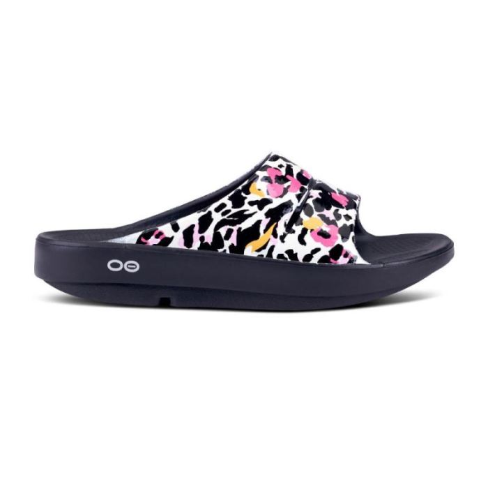 Oofos Canada Women's OOahh Luxe Slide Sandal - Tiger Lily