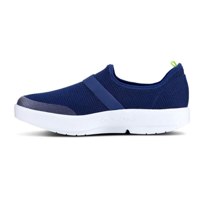 Oofos Canada Women's OOmg Low Shoe - White Navy