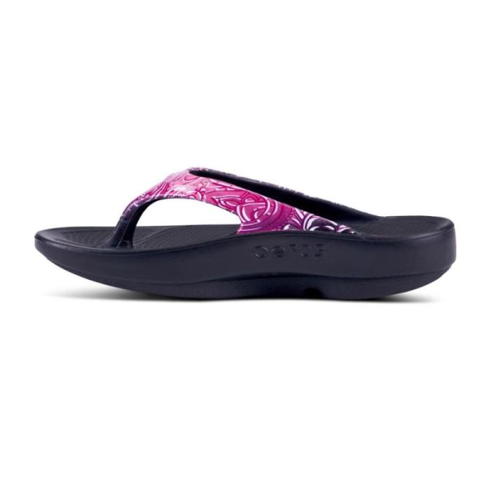 Oofos Canada Women's OOlala Limited Sandal - Pink Paisley