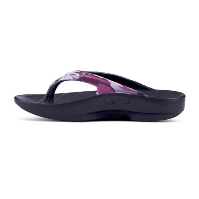 Oofos Canada Women's OOlala Limited Sandal - Purple Camo