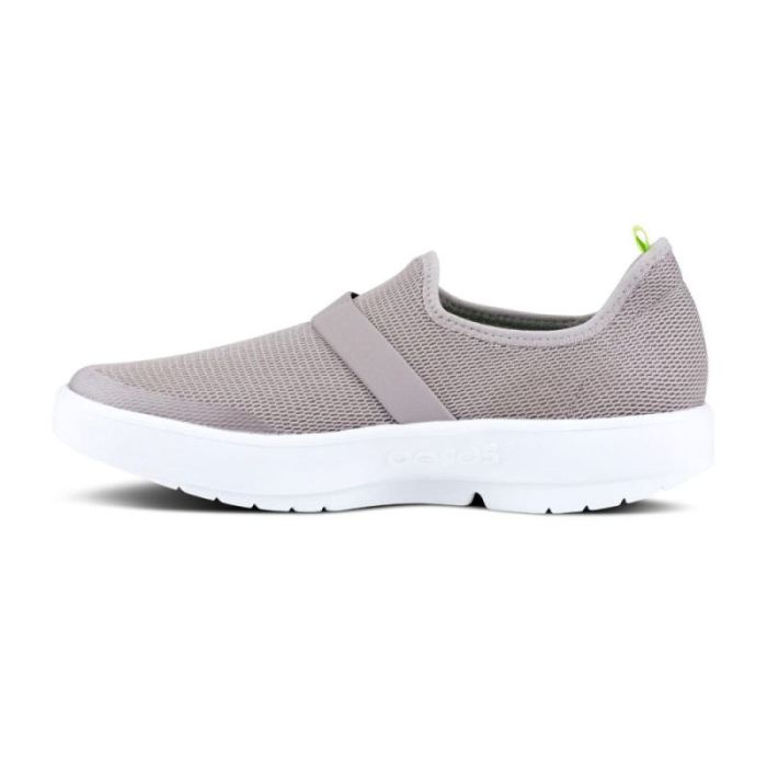 Oofos Canada Women's OOmg Low Shoe - White Gray