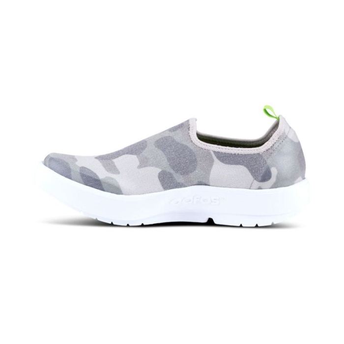 Oofos Canada Women'S Oomg Eezee Low Shoe - Green Camo