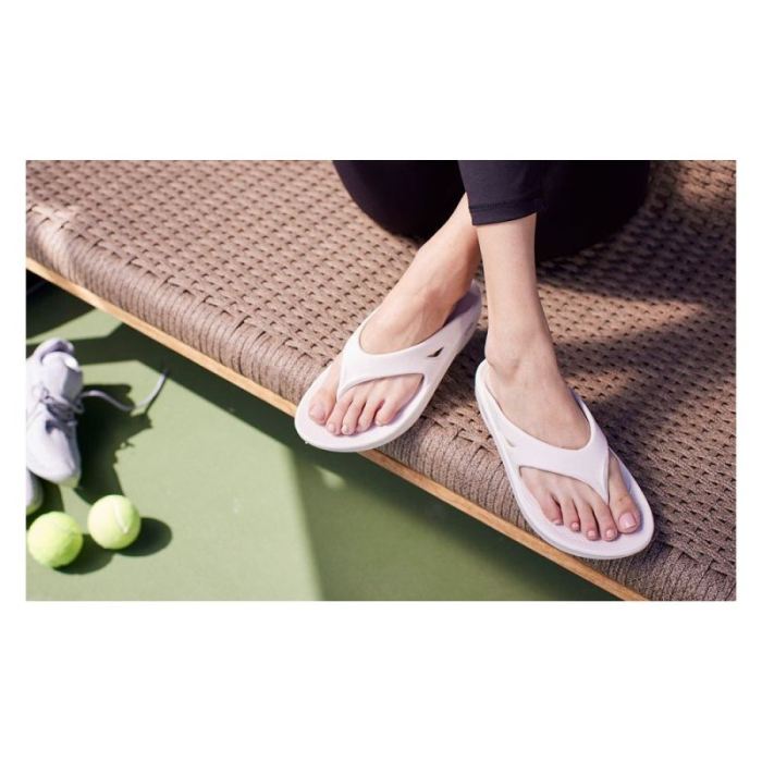 Oofos Canada Women'S Ooriginal Sandal - Eggnog