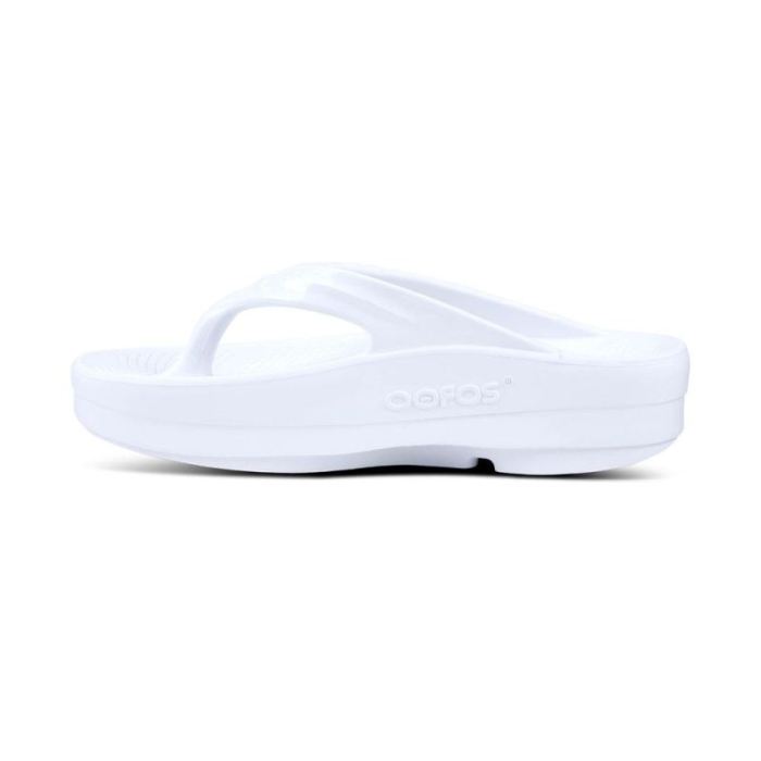 Oofos Canada Women'S Oomega Oolala Sandal - White