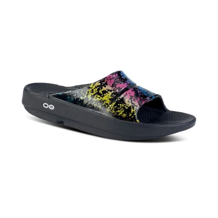 OOFOS CANADA WOMEN'S OOAHH LIMITED SLIDE SANDAL - 80S ARCADE