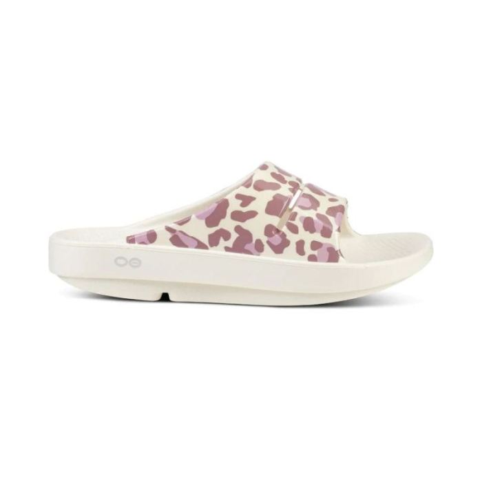 OOFOS CANADA WOMEN'S OOAHH LIMITED SLIDE SANDAL - ROSE LEOPARD