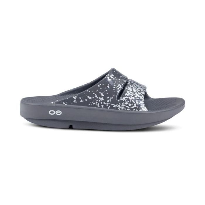 OOFOS CANADA WOMEN'S OOAHH LIMITED SLIDE SANDAL - PROSECCO POP