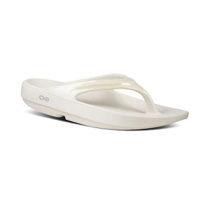 OOFOS CANADA WOMEN'S OOLALA SANDAL - IVORY