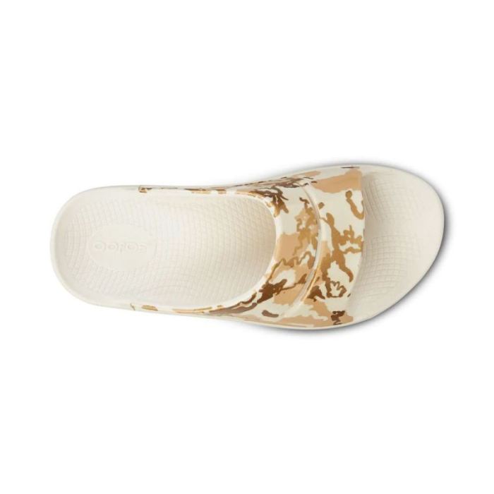 OOFOS CANADA WOMEN'S OOAHH LIMITED SLIDE SANDAL - SAHARA GOLD
